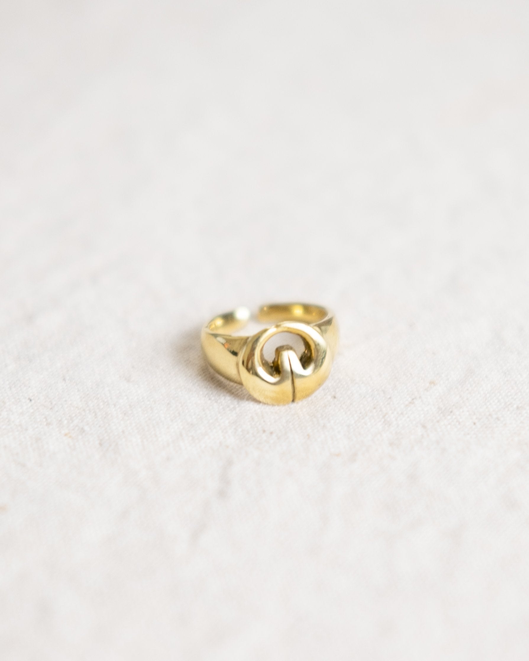 Lingling-o Ring - Brass | Narra Studio