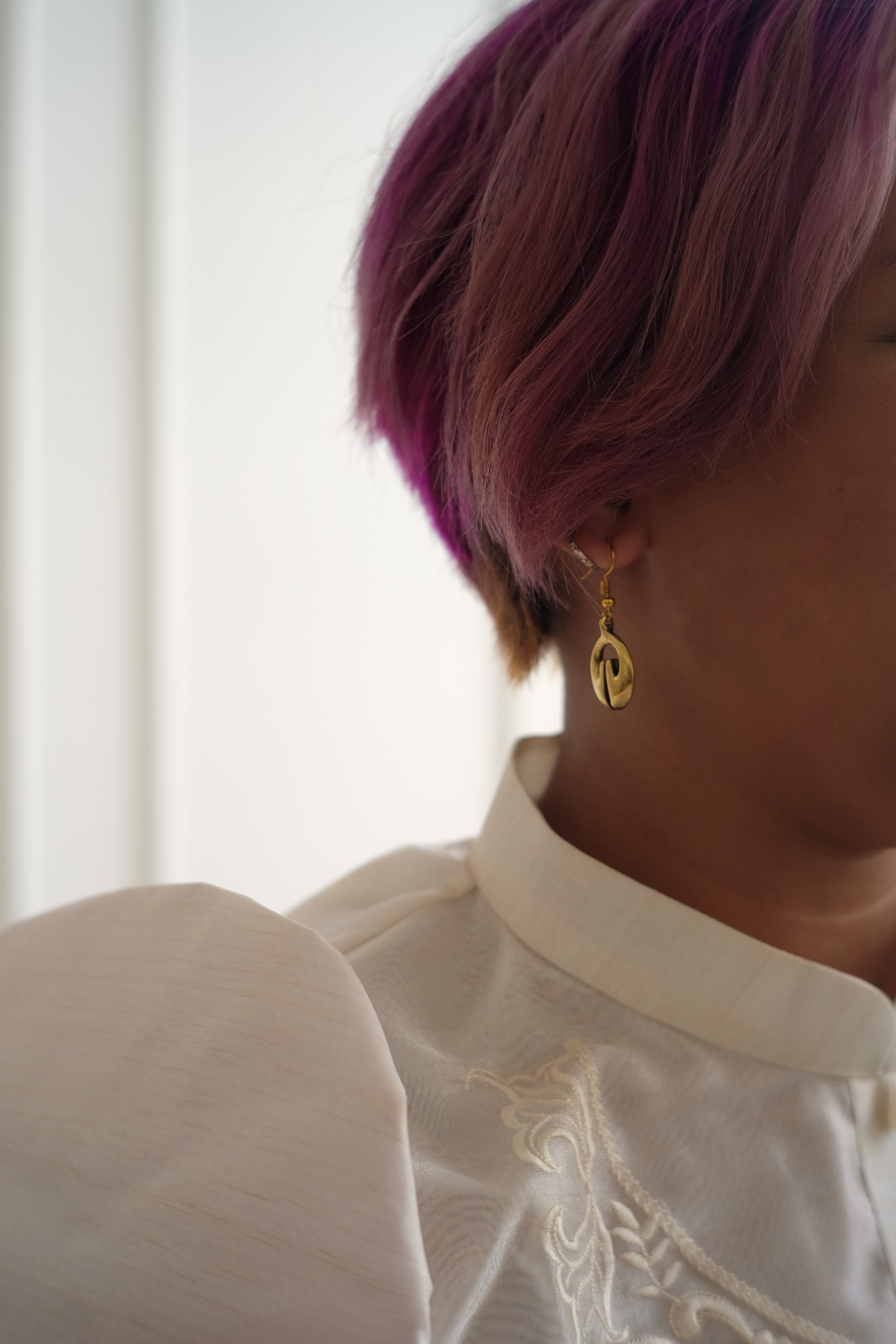 Lingling-o Earrings - Brass | Narra Studio