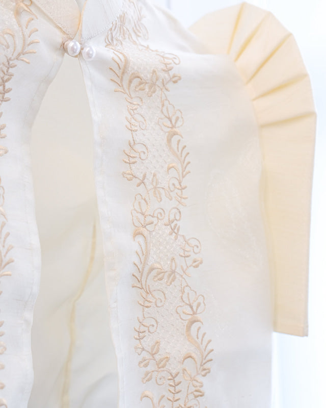 Cream Flower & Vine Bolero with Butterfly Sleeves women’s blouse
