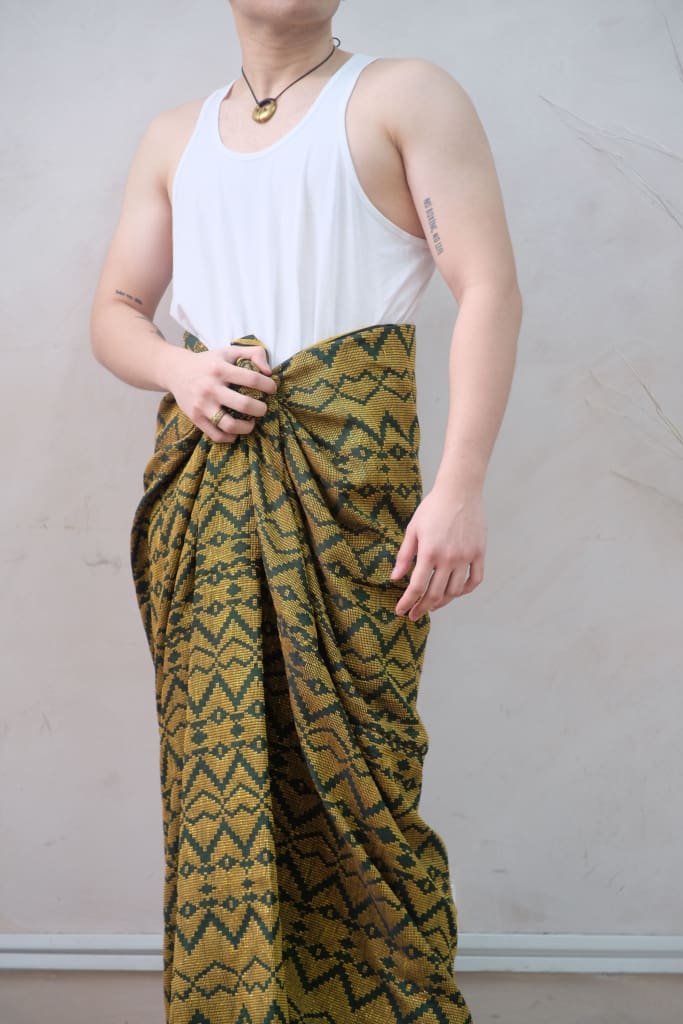 Handwoven Malong - Green And Gold Malong
