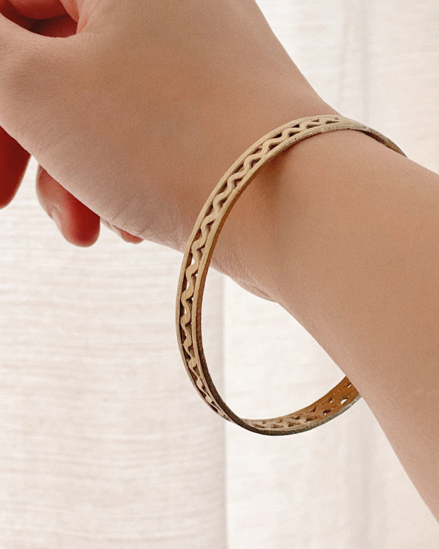 Tboli Wavy Bangle Jewelry Bangle
