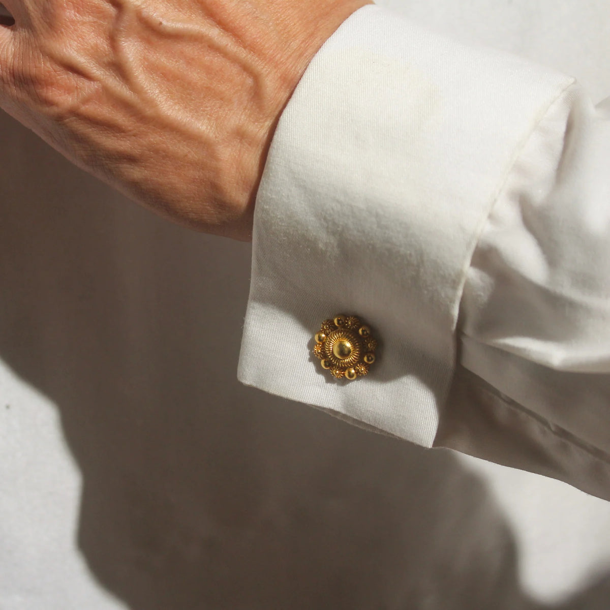 Bernie Filigree Cufflinks - Gold | Narra Studio