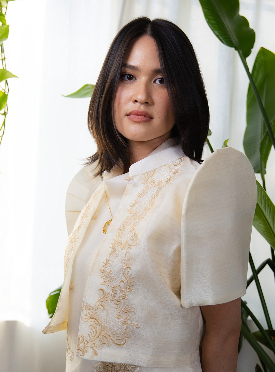 Cream Flower &amp; Vine Bolero with Butterfly Sleeves