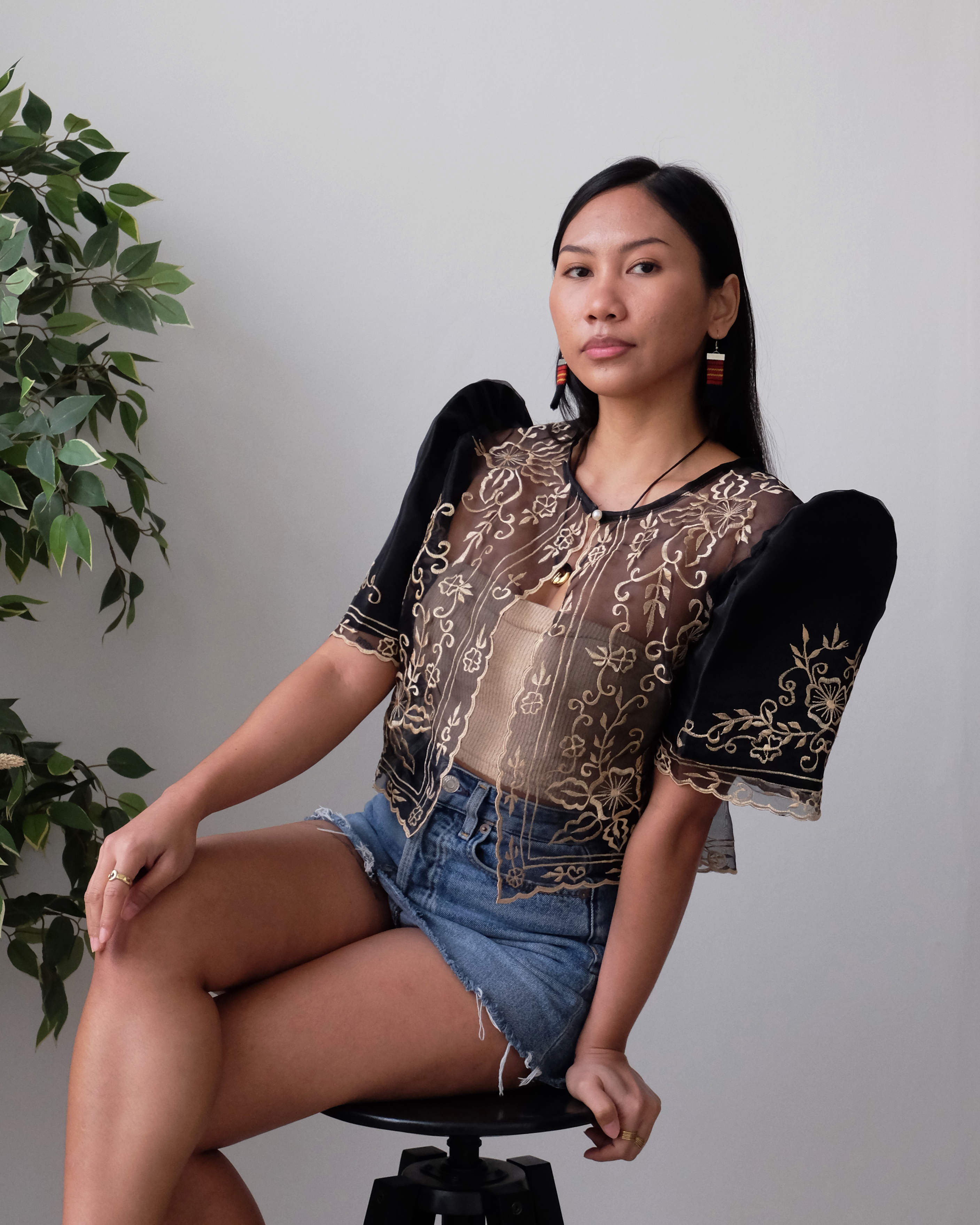 Rosal Butterfly Sleeve Bolero – Black | Narra Studio