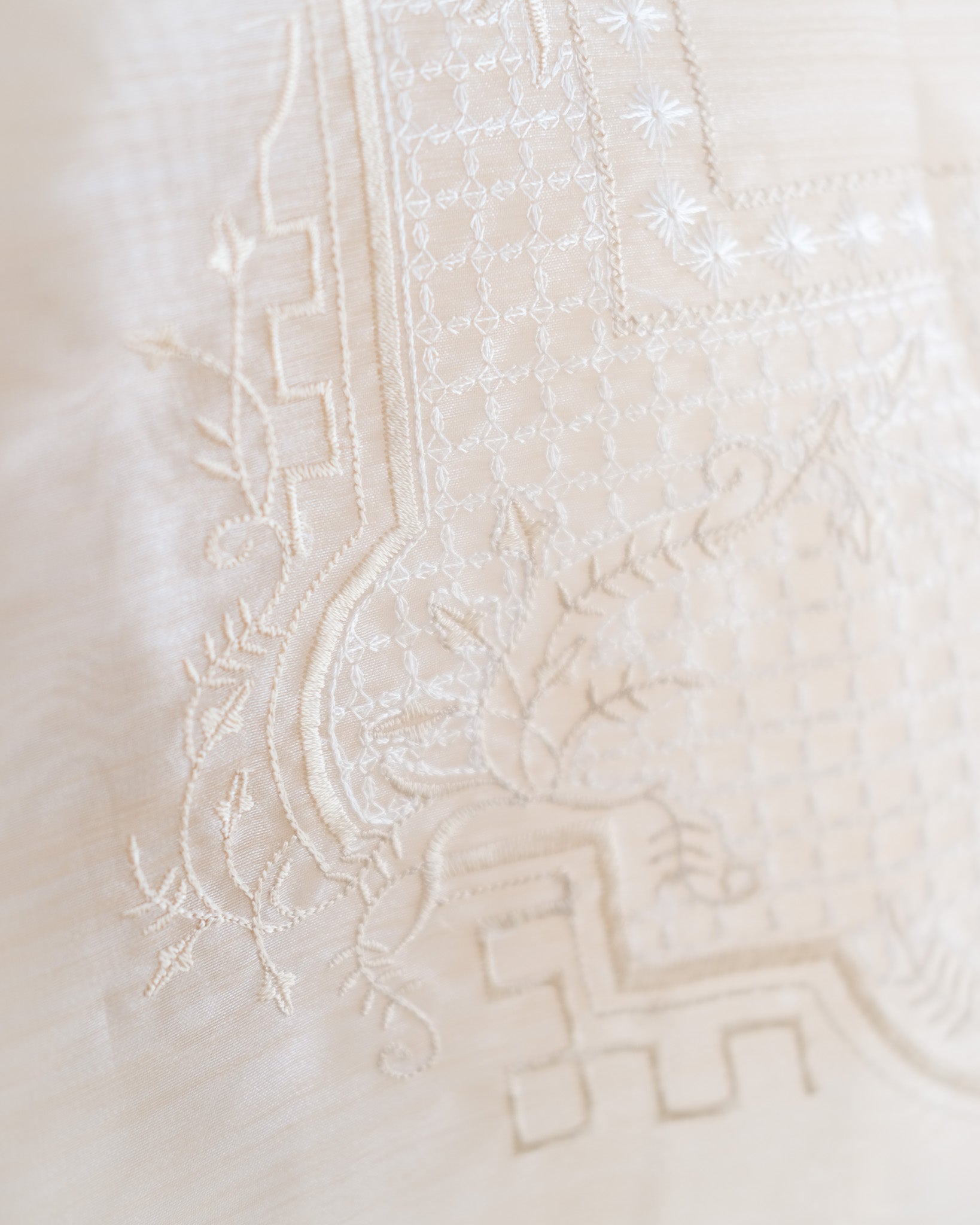 Dahon Filigree Camisa – Cream | Narra Studio