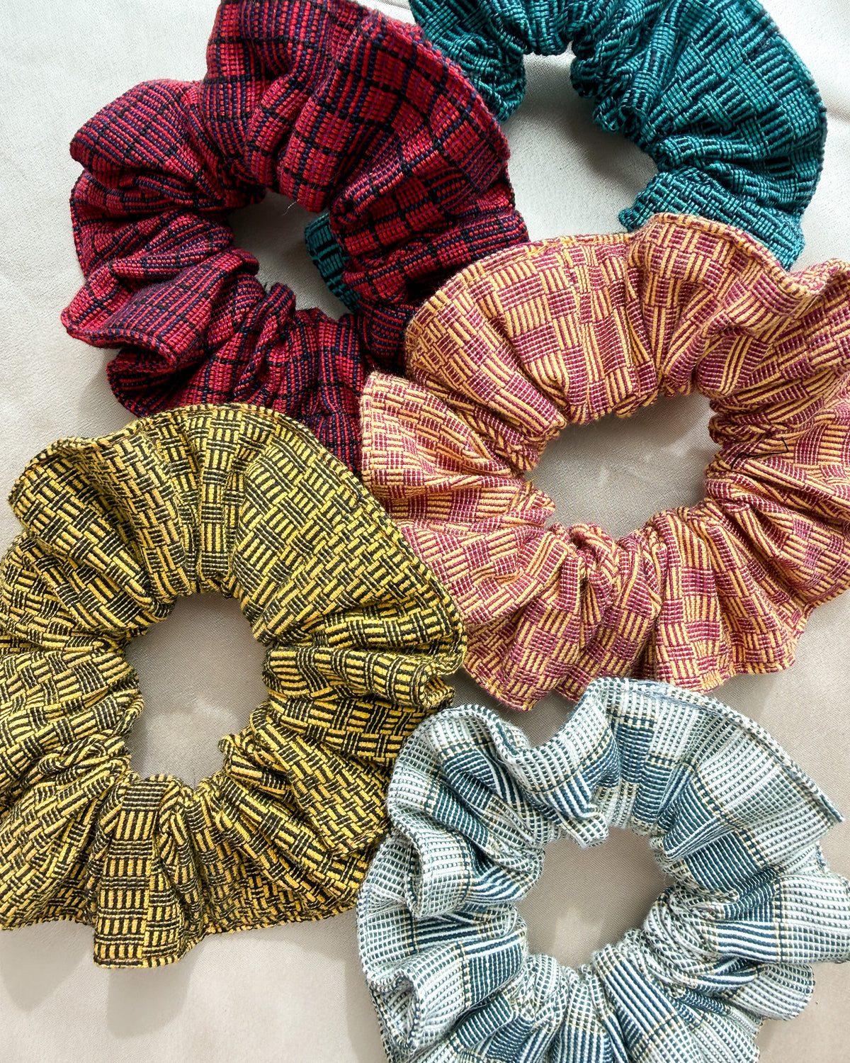 Handwoven Binakol Scrunchie - Maroon
