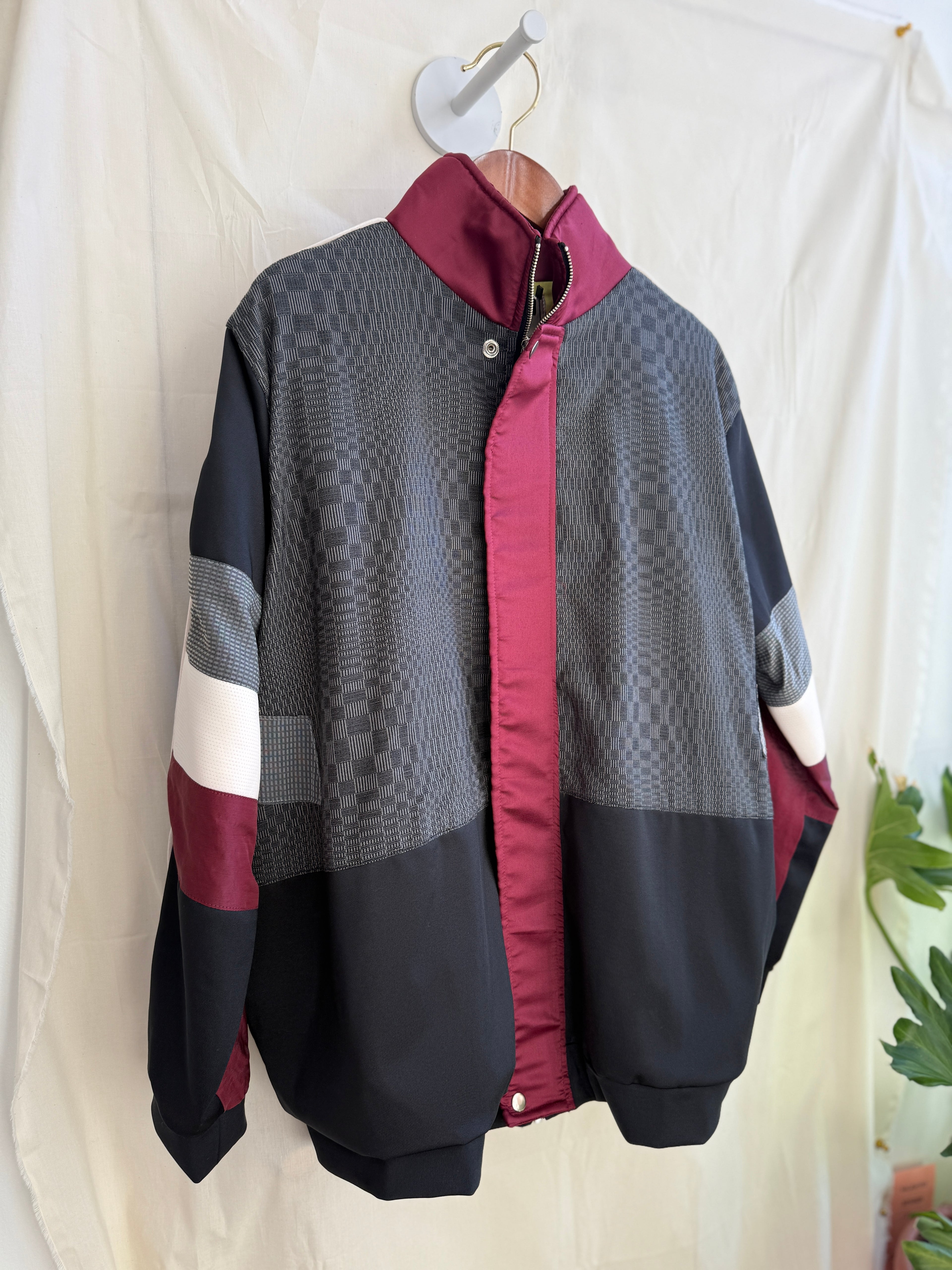 UP Jacket 3-Point Lead