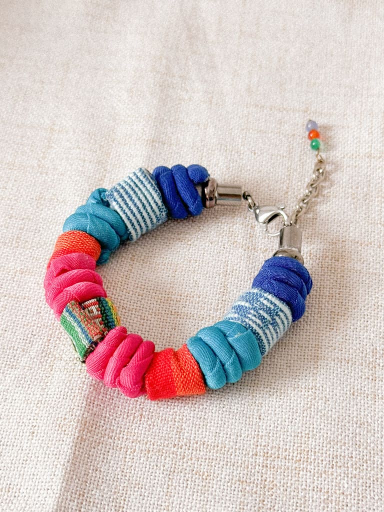 Handwoven Lahi Bracelet Red-Blue Combo