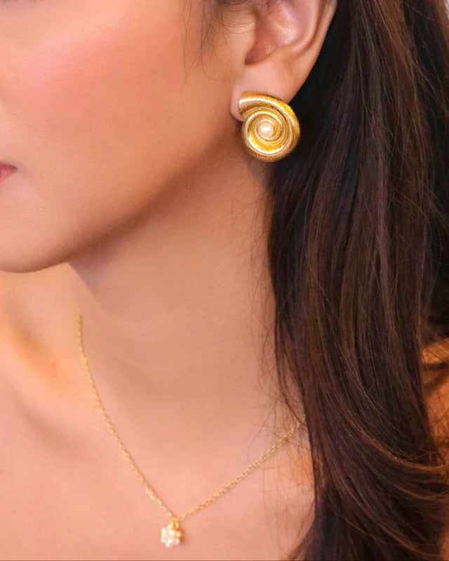 Palau Stud Earrings women’s earrings